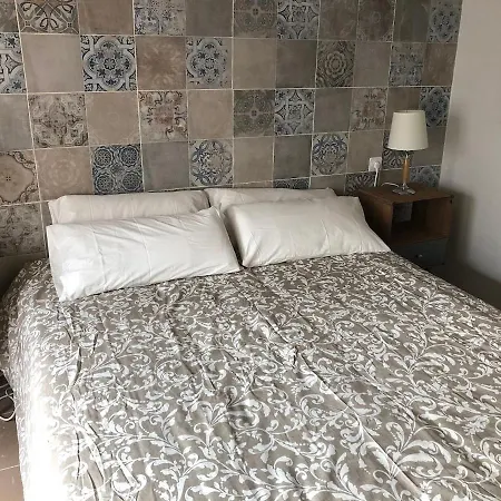 Urban Chic 1 Bedroom Elevator, Ac, Wifi, Calm Apartment